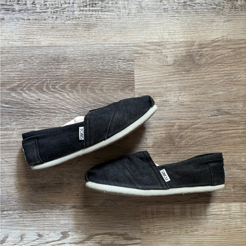 TOMS Dark/Grey Charcoal Canvas Slip-Ons - Picture 4 of 9